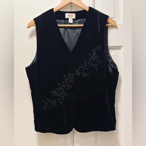 Talbots Black Velvet Button-Down Vest. Women’s Size 12 - Picture 10 of 11